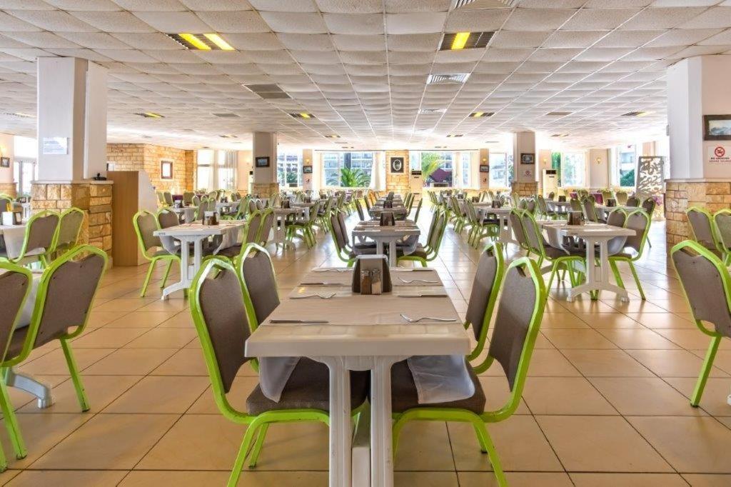 Club Pineta Hotel Μαρμαρίς Εξωτερικό φωτογραφία