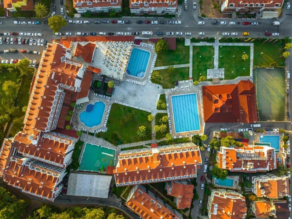Club Pineta Hotel Μαρμαρίς Εξωτερικό φωτογραφία
