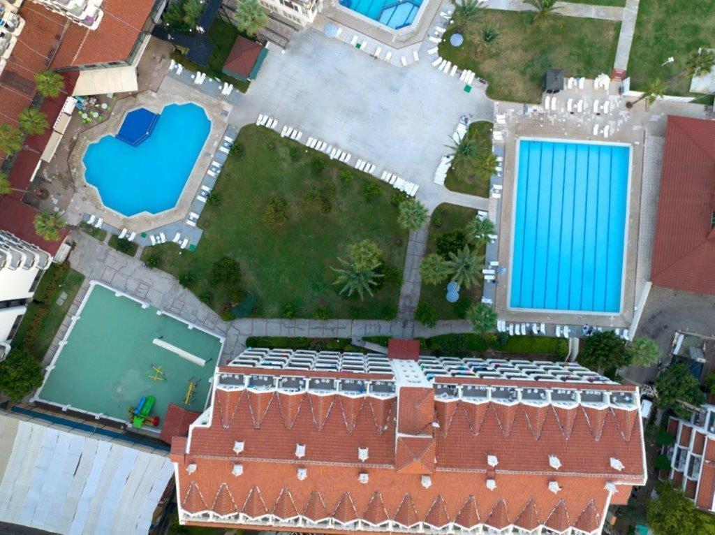Club Pineta Hotel Μαρμαρίς Εξωτερικό φωτογραφία