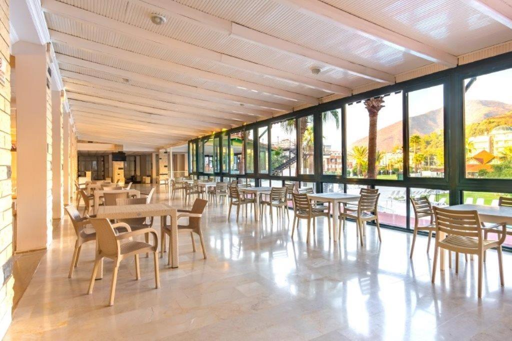 Club Pineta Hotel Μαρμαρίς Εξωτερικό φωτογραφία